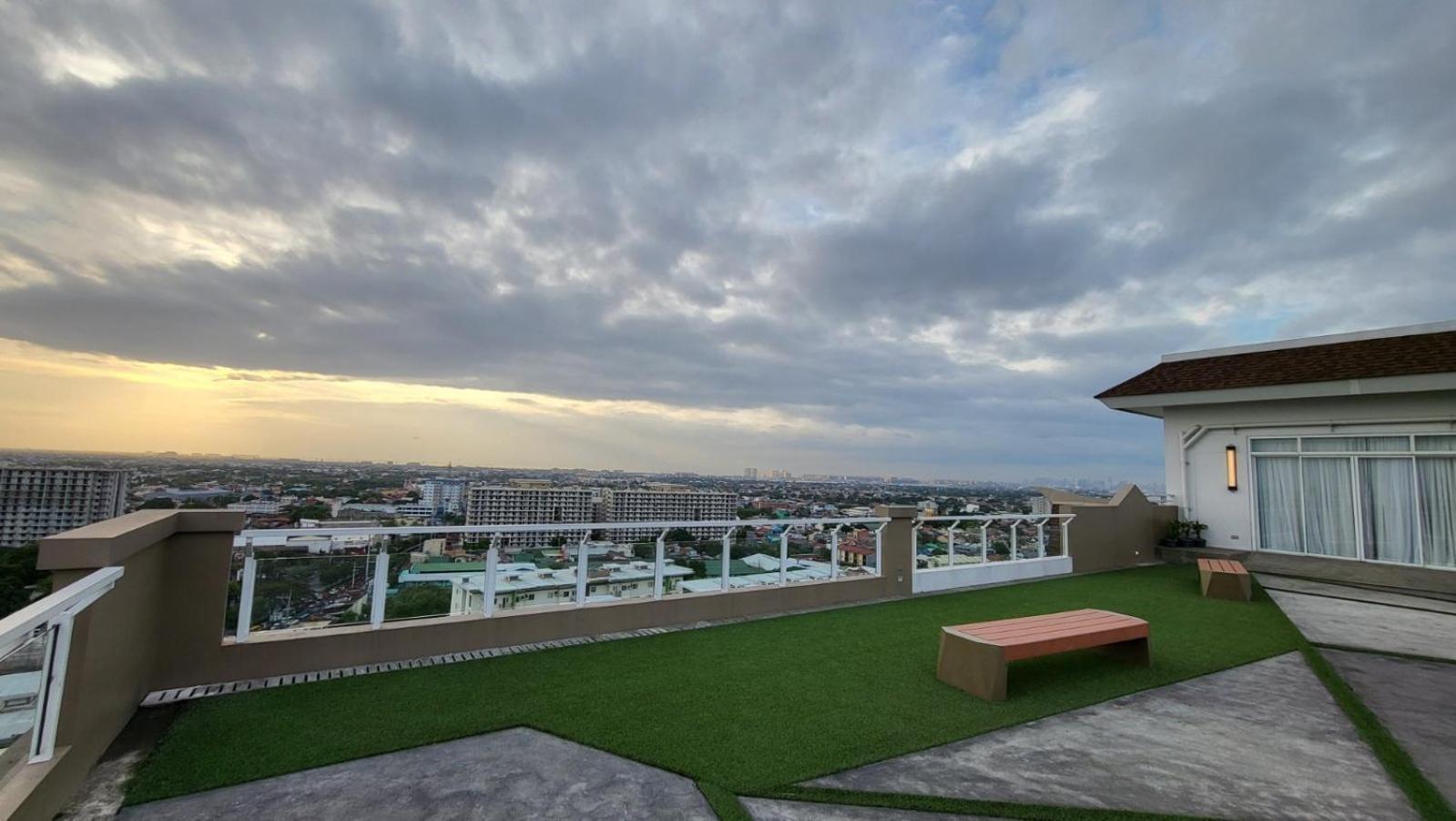Paranaque City The Atherton- Spacious Modern Condo Unit In Paranaque Near The Airport, Makati, Bgc And Highways מראה חיצוני תמונה